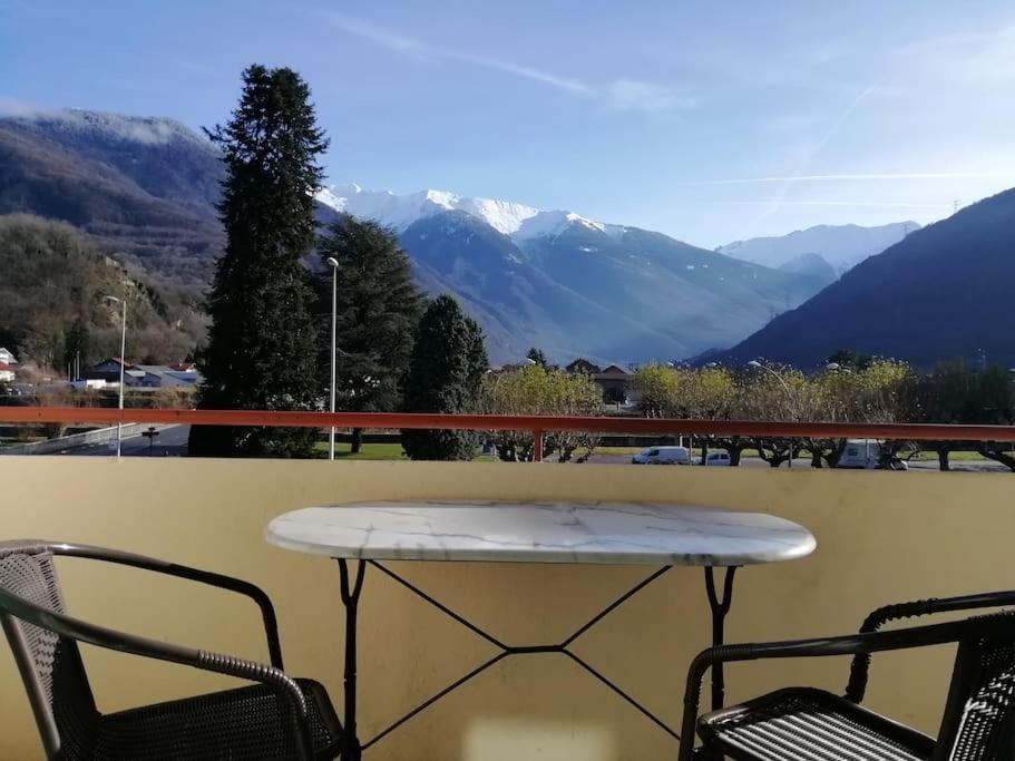 Le Chasseur Alpin Apartment Albertville Bagian luar foto